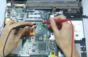 PC Laptop reparatii laptop